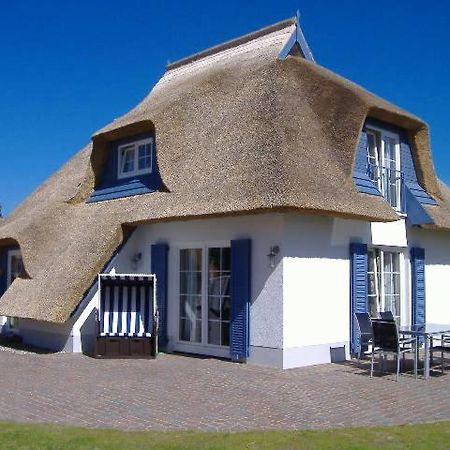 Reetdachhaus Direkt Am Meer Fuer 6 Personen!! Karlshagen Exterior foto